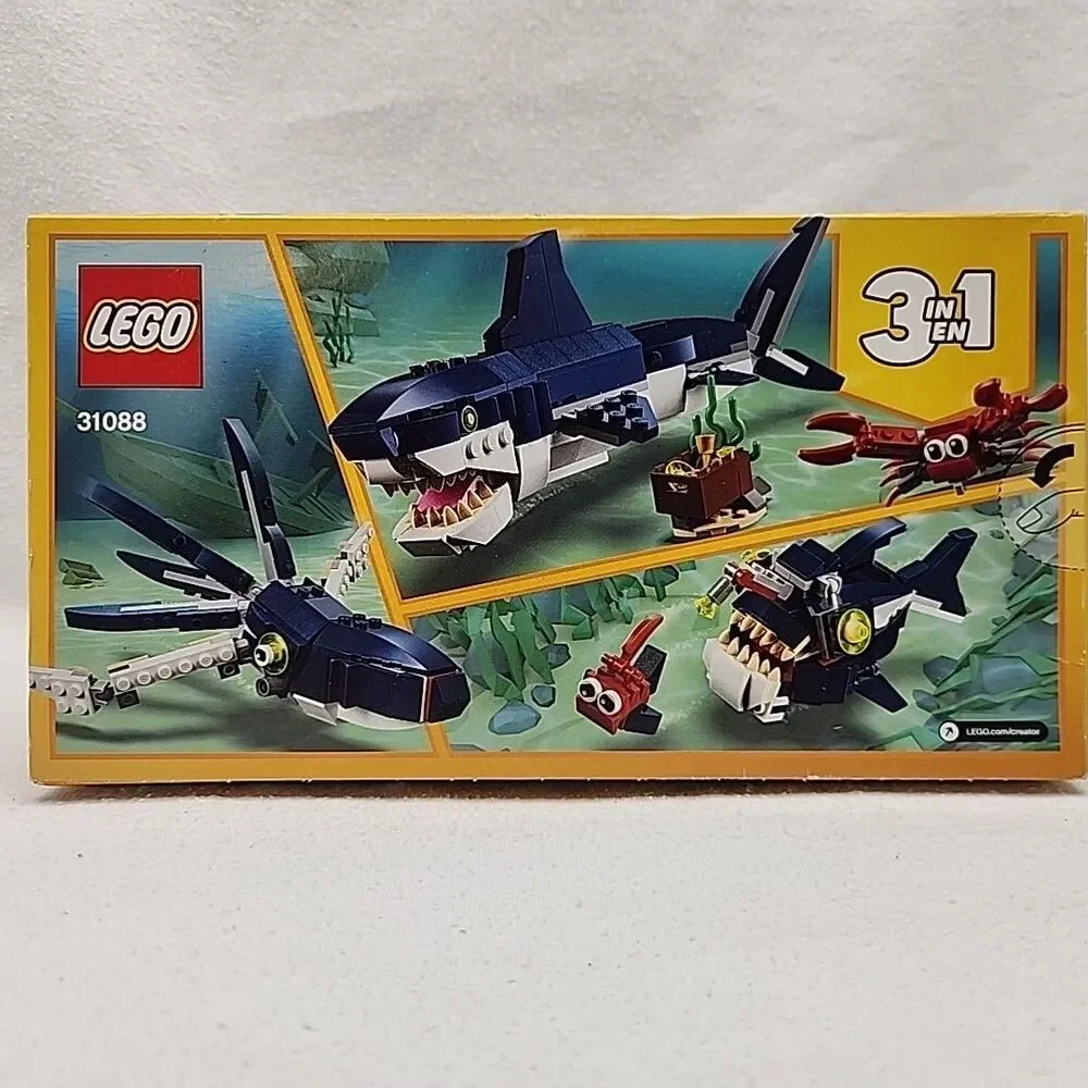 LEGO Creator Deep Sea Creatures #31088 Three 3 Models Shark Squid Lobster NEW